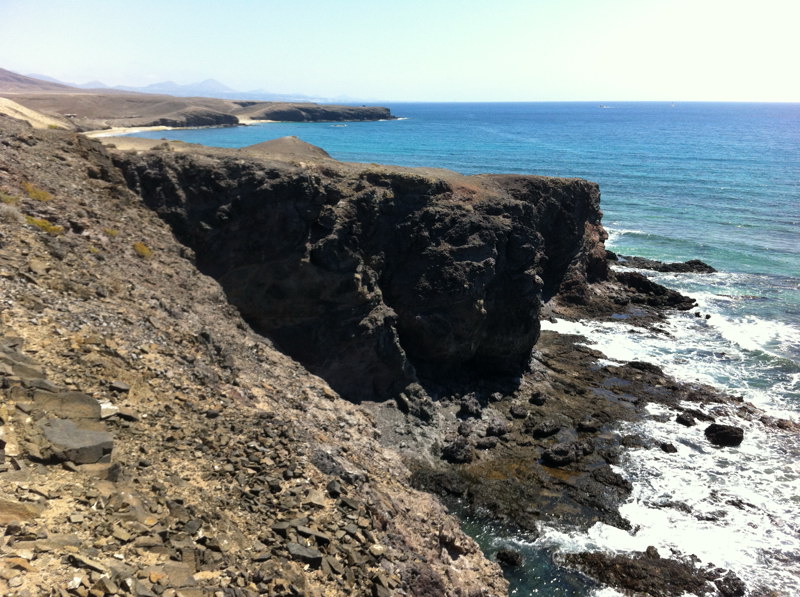 Farallones al este desde la punta