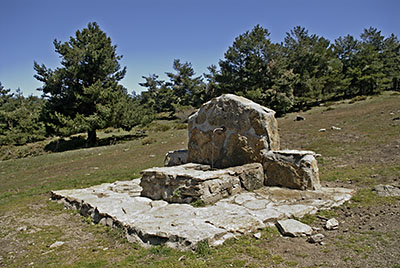 Fuente del Cerbunal